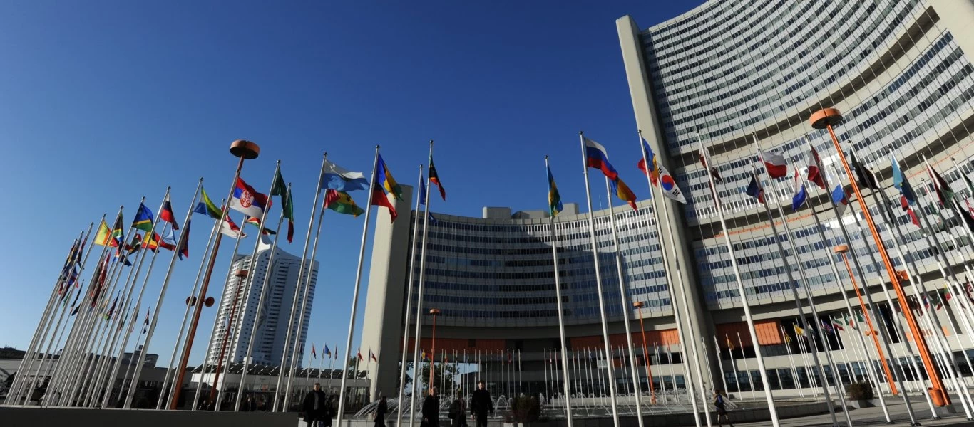 Ο ΟΗΕ «βουλιάζει»: Ξέμεινε από ρευστό και... έκλεισε τις κυλιόμενες σκάλες (φώτο)